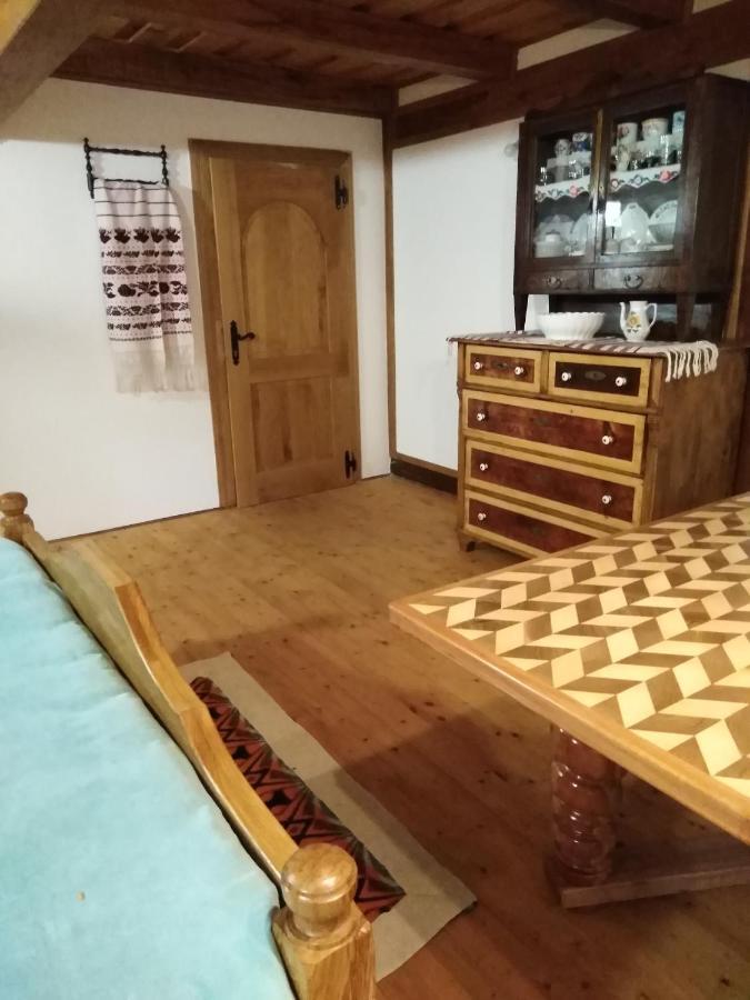 Umjetnicka Etno Kuca Luka Apartment Podravske Sesvete Bagian luar foto